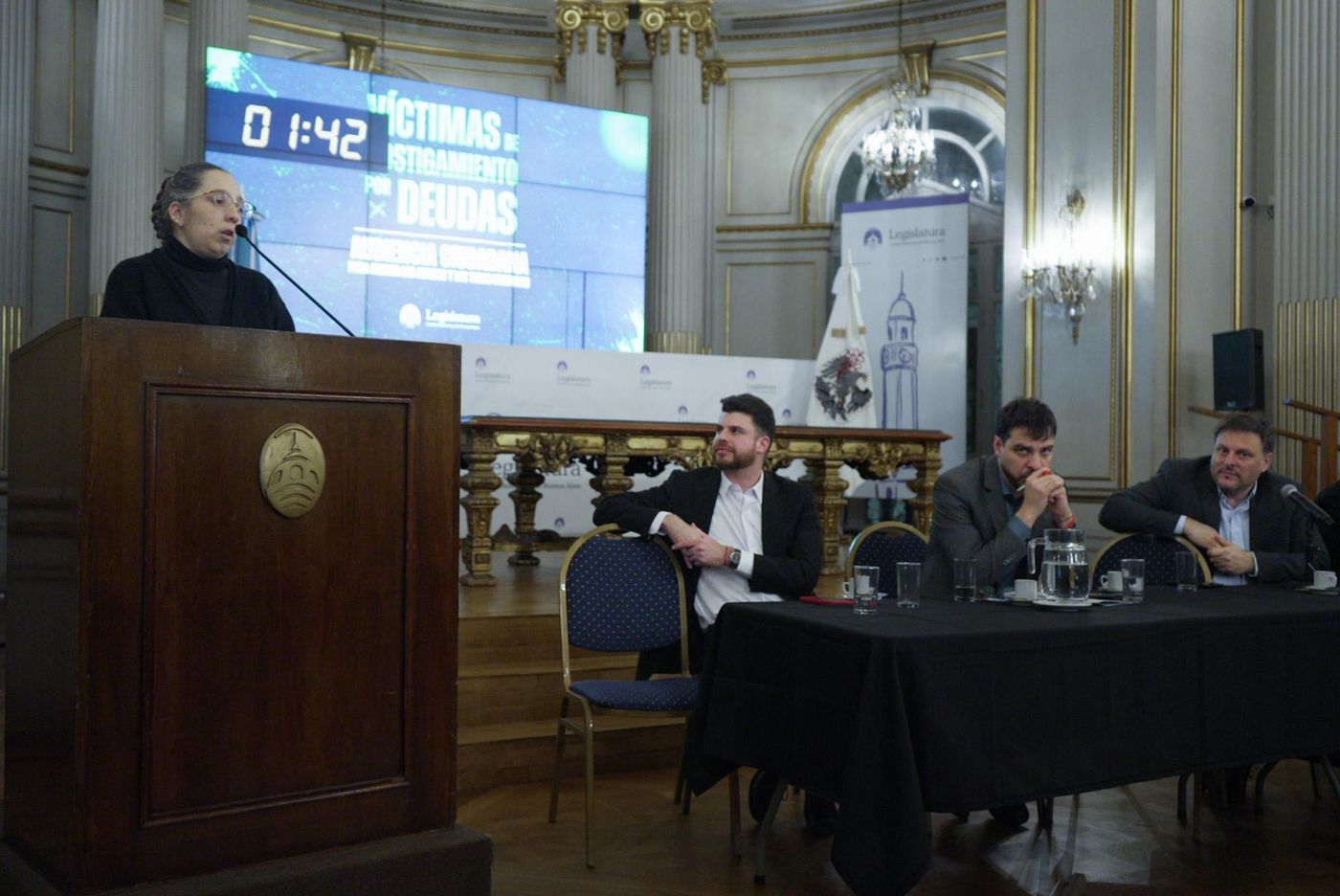 Fotografía de la audiencia pública (2 de 3)